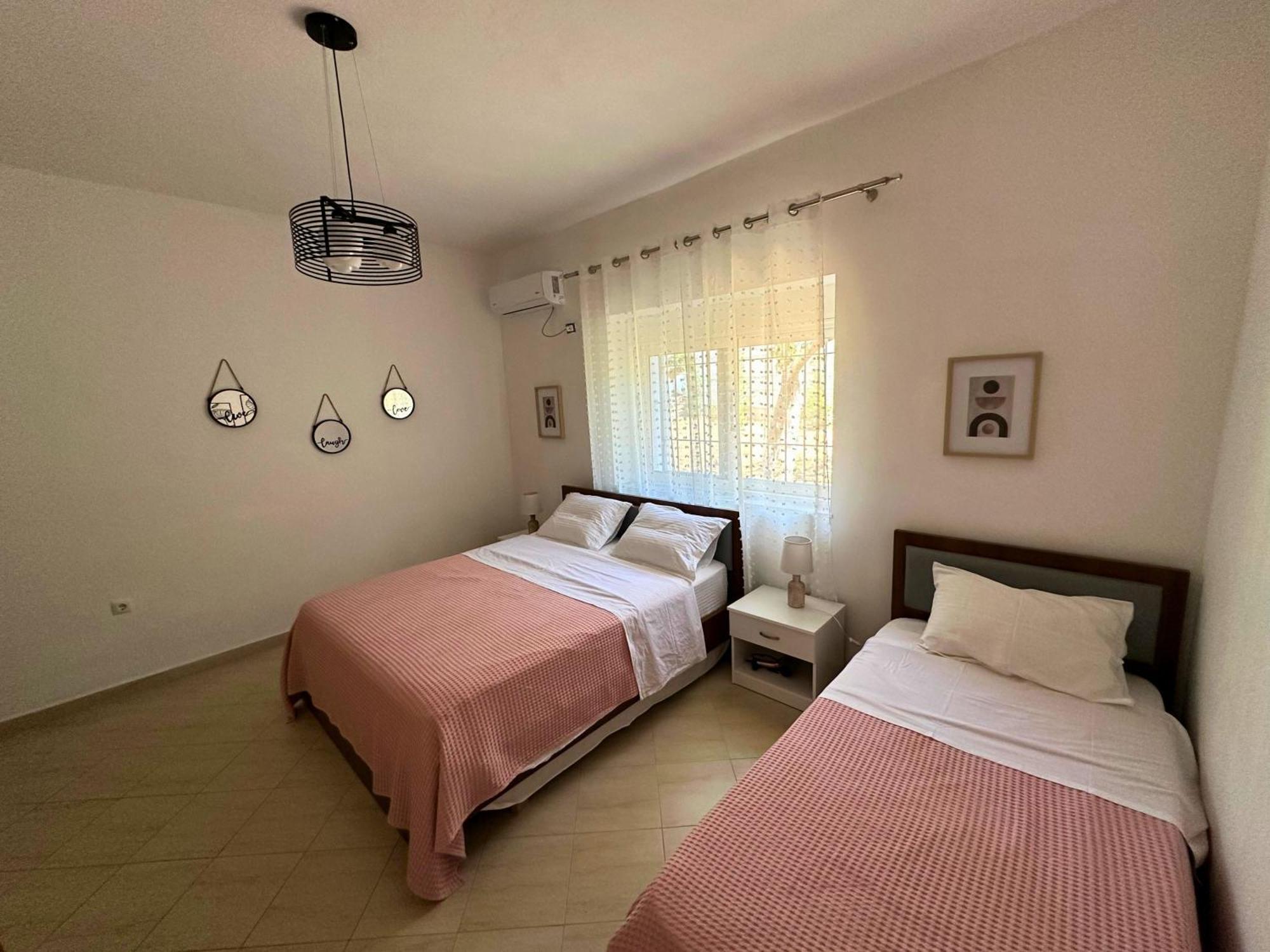 Viewtopia House Dhermi Bagian luar foto