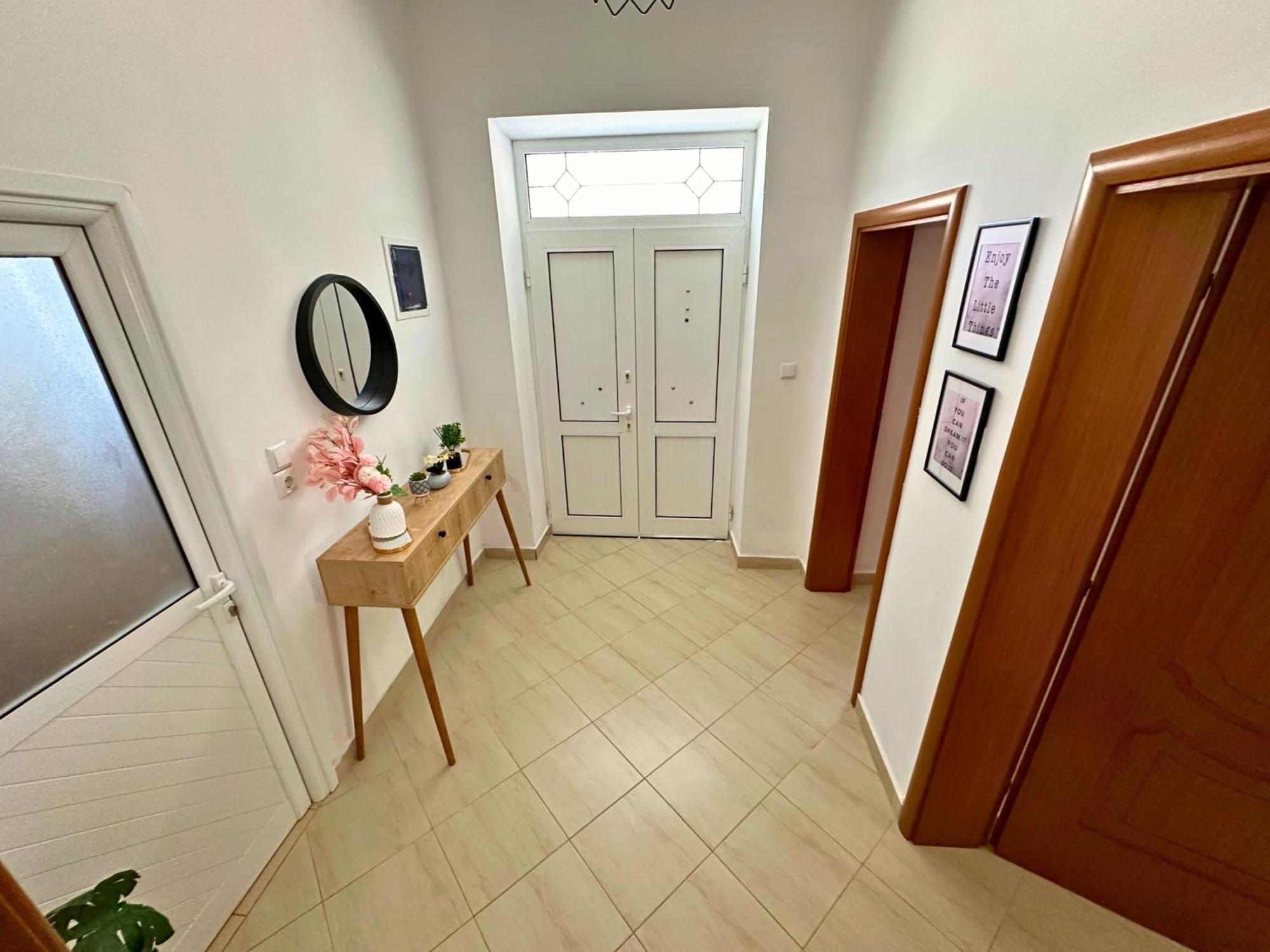 Viewtopia House Dhermi Bagian luar foto