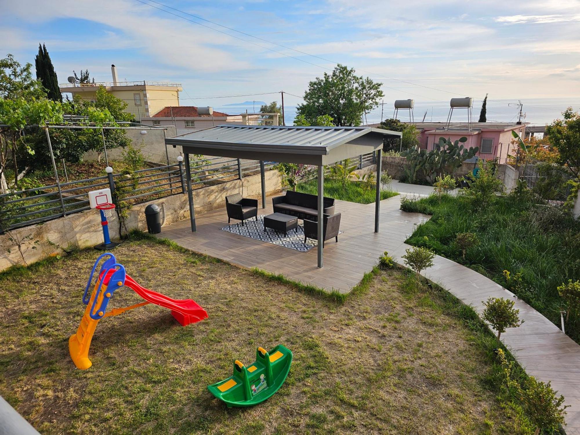 Viewtopia House Dhermi Bagian luar foto